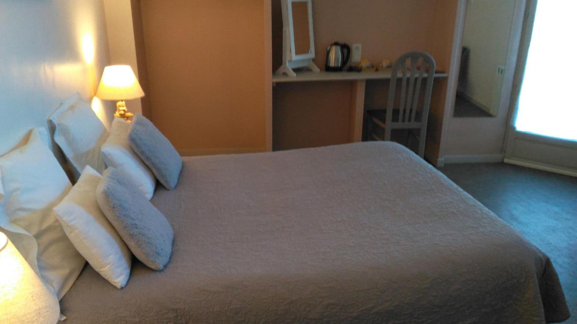Bed and Breakfast Esprit Garrigues D'Uzes Pougnadoresse Номер фото