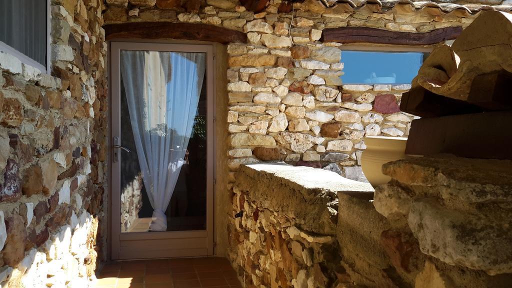 Bed and Breakfast Esprit Garrigues D'Uzes Pougnadoresse Экстерьер фото